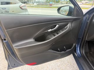 Hyundai i 30 2017 1.4cc 140HP NAVI KAMERA LED-thumb-13
