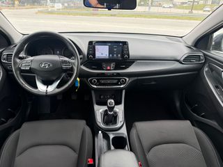 Hyundai i 30 2017 1.4cc 140HP NAVI KAMERA LED-thumb-15