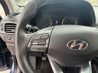 Hyundai i 30 2017 1.4cc 140HP NAVI KAMERA LED-thumb-22