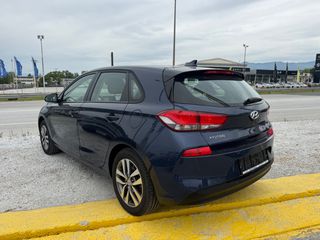 Hyundai i 30 2017 1.4cc 140HP NAVI KAMERA LED-thumb-1
