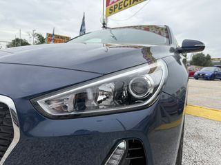 Hyundai i 30 2017 1.4cc 140HP NAVI KAMERA LED-thumb-6