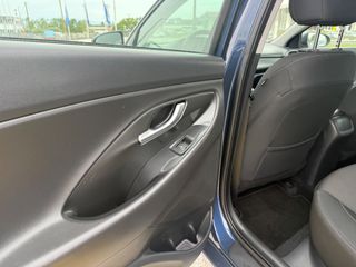 Hyundai i 30 2017 1.4cc 140HP NAVI KAMERA LED-thumb-37