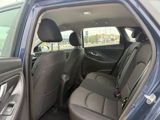 Hyundai i 30 2017 1.4cc 140HP NAVI KAMERA LED-thumb-40