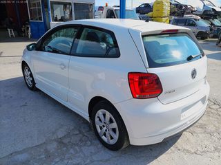 Volkswagen Polo 2010 BLUEMOTION-thumb-5