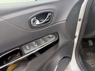 Renault Captur 2016 INTES KAMERA NAVI LED KLIMA ΑΡΙΣΤΟ-thumb-12