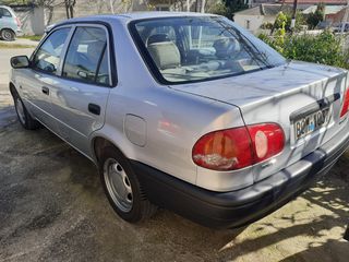 Toyota Corolla 2001 VVTI 16V 1400CC-thumb-4