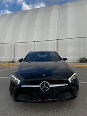 Mercedes-Benz A 200 2018-thumb-1