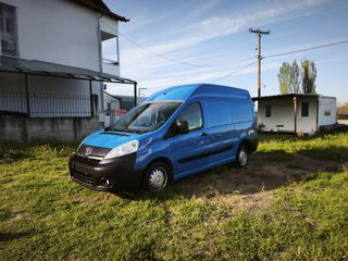 Κλούβα Toyota 2014 toyota pro us b