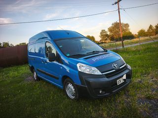 Κλούβα Toyota 2014 toyota pro us b