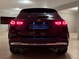 Mercedes-Benz GLA 250 2022 PANORAMA/LED LIGHTS/AMBIENT/CAMERA-thumb-5