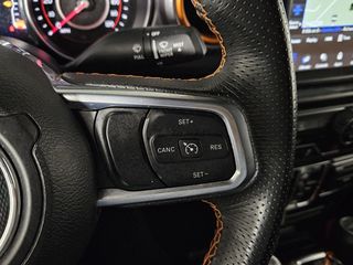 Jeep Gladiator 2022 mojave-thumb-9