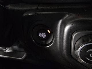Jeep Gladiator 2022 mojave-thumb-10