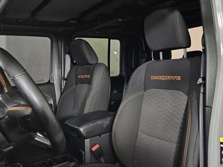 Jeep Gladiator 2022 mojave-thumb-12