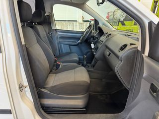 Volkswagen Caddy 2018-thumb-11