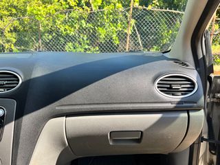 Ford Focus 2008 TDCI-thumb-9