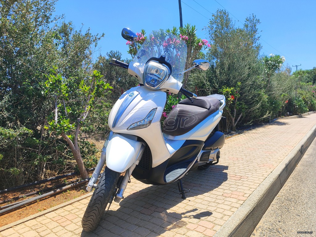 Piaggio Beverly 300i 2011