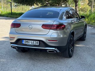 Mercedes-Benz GLC 300 2020 4MATIC AMG Line Plug In Hybrid-thumb-4