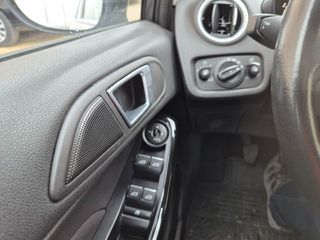 Ford Fiesta 2017 ECOBOOST-thumb-11