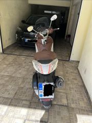 Piaggio Beverly 300i 2016-thumb-1