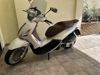 Piaggio Beverly 300i 2016-thumb-3