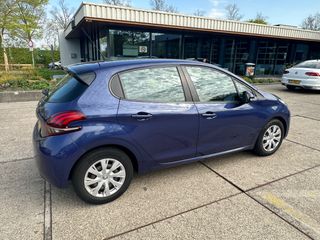 Peugeot 208 2018 1.2 PURETECH 82-thumb-4