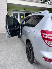 Toyota RAV 4 2009 2.0 VVT-i 158hp 4x2-thumb-17