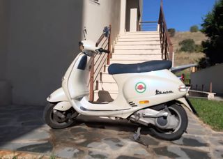 Vespa 125 2000-thumb-2