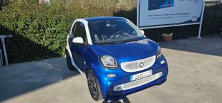 Smart ForTwo 2015-thumb-6