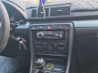 Audi A4 2007 S-line b7-thumb-41