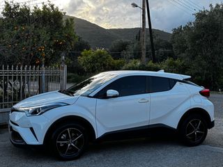 Toyota C-HR 2019-thumb-9