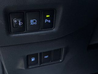 Toyota C-HR 2019-thumb-23