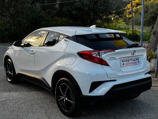 Toyota C-HR 2019-thumb-12