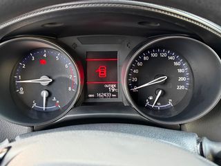 Toyota C-HR 2019-thumb-25