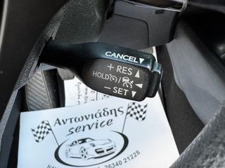 Toyota C-HR 2019-thumb-28