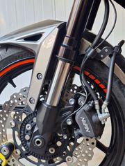 Kawasaki Versys 650 2021-thumb-11