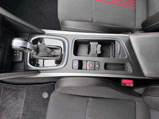 Renault Megane E-TECH 2021 1.6 Plug-in Hybrid E-Tech R.S. LINE-thumb-38