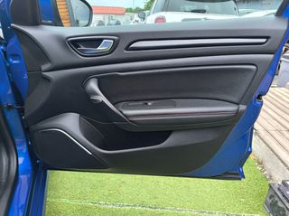 Renault Megane E-TECH 2021 1.6 Plug-in Hybrid E-Tech R.S. LINE-thumb-43