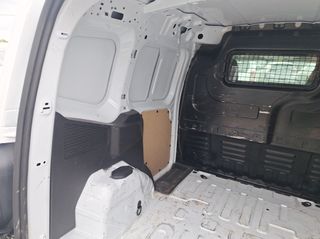 Ford Courier 2019-thumb-11