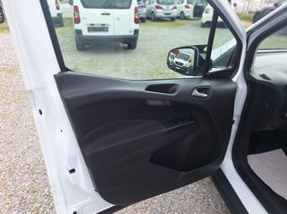 Ford Courier 2019-thumb-20