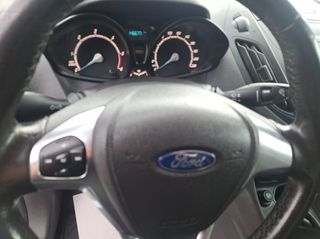 Ford Courier 2019-thumb-24
