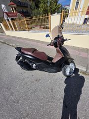 Piaggio Beverly 300 2013-thumb-1