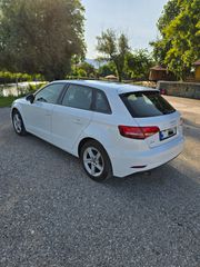 Audi A3 2018-thumb-4