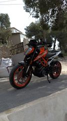 KTM 390 Duke 2021-thumb-1