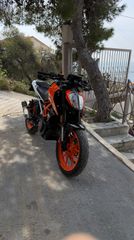 KTM 390 Duke 2021-thumb-3