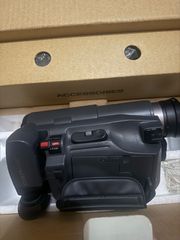 Hitachi VM-E210E-thumb-2