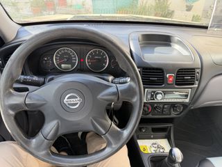 Nissan Almera 2006-thumb-3