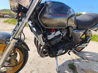 Honda CB 400SF 1997 VERSION S-thumb-6