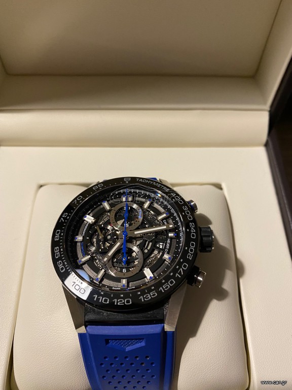 TAG HEUER CARRERA