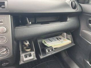Mazda 2 2006-thumb-13