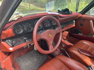 Porsche 911 1993 Carrera-thumb-8